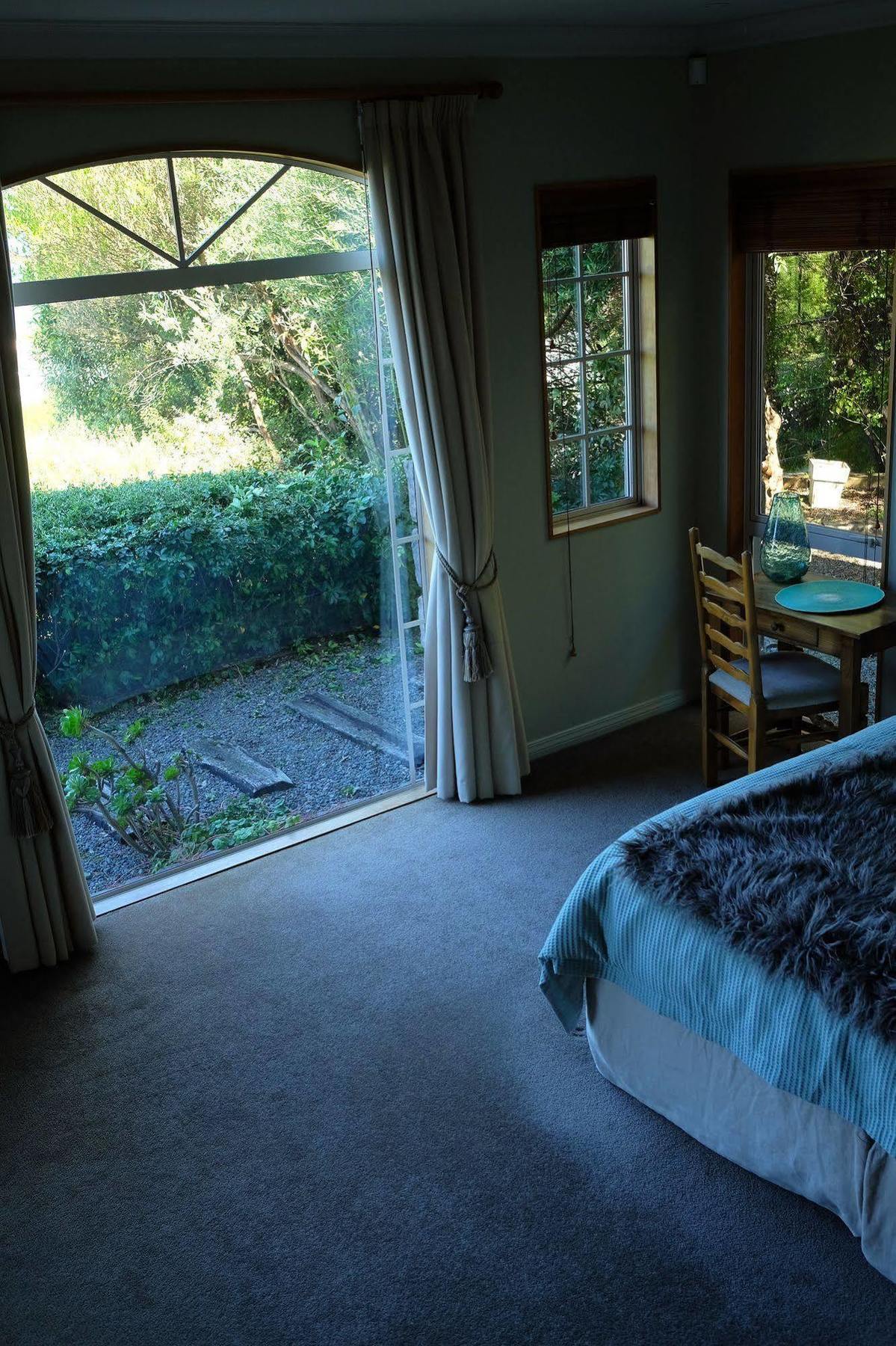 Tauhara Sunrise Lodge 타우포 호 외부 사진