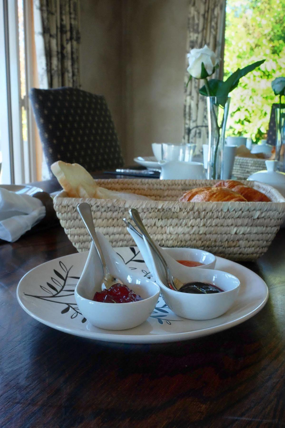 Tauhara Sunrise Lodge 타우포 호 외부 사진